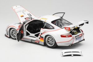 Porsche 911 997 GT3 RSR #83 Team Seikel L. Nielsen / M. Ehret / D. Farnbacher 24 Hours of Le Mans 2006 Minichamps 1:18 100066 — attēls 5 no 8