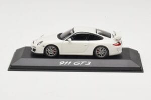 Porsche 911 997 GT3 Balts Minichamps 1:43 WAP0202080C Metāls