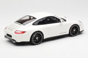 Porsche 911 997 GTS Balts GT Spirit 1:18 GT287 Sveķi — attēls 2 no 6