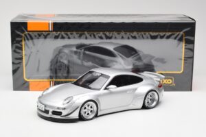 Porsche 911 997 RWB Abu Dhabi IXO 1:18 18CMC166 Metāls — attēls 6 no 6