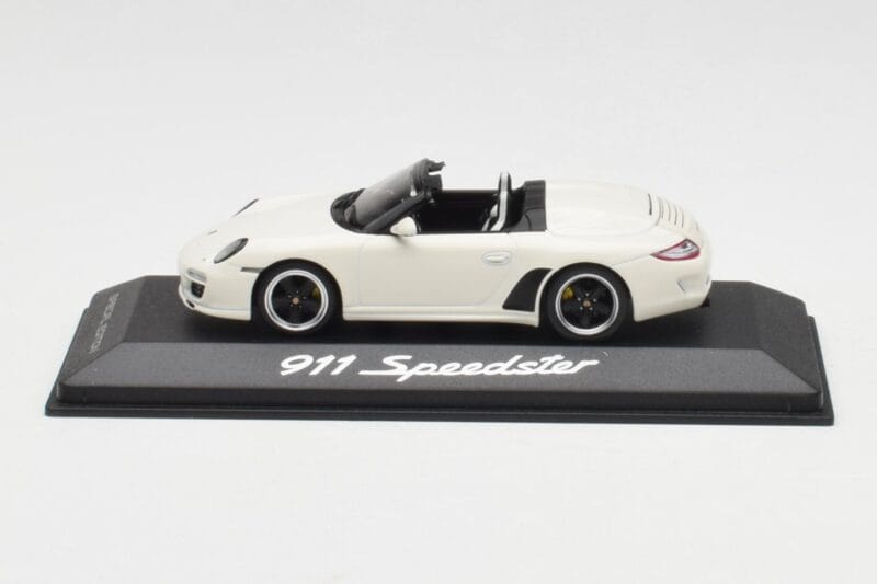 Porsche 911 997 Speedster Balts Minichamps 1:43 WAP0200290B Metāls