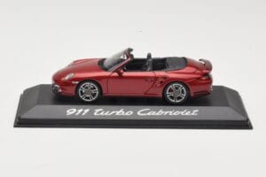 Porsche 911 997 Turbo Kabriolets Sarkans Minichamps 1:43 WAP0200130A Metāls