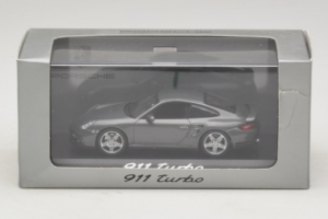 Porsche 911 997 Turbo Grey Metallic Minichamps 1:43 WAP02013016 Metāls — attēls 5 no 5
