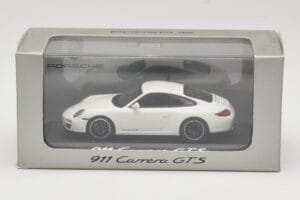 Porsche 911 997.2 Carrera GTS Balts Minichamps 1:43 WAP0200200B Metāls — attēls 4 no 4