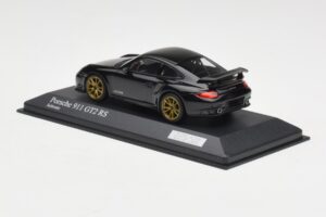 Porsche 911 997.2 GT2 RS Melns ar Zelta Diskiem Minichamps 1:43 400069402 Metāls — attēls 3 no 4