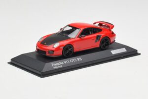 Porsche 911 997.2 GT2 RS Sarkans ar Melniem Diskiem Minichamps 1:43 400069407 Metāls — attēls 2 no 4