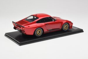 Porsche 911 930 Almeras Biturbo 3.3 Sarkans Kess 1:18 KE18005C Sveķi — attēls 2 no 6