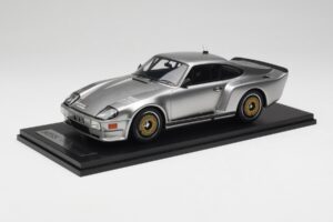Porsche 911 930 Almeras Biturbo 3.3 Sudrabs Kess 1:18 KE18005B Sveķi