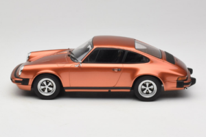 Porsche 911 G-Series Carrera 2.7 Rūsas Oranžs GT Spirit 1:18 GT011CS Sveķi — attēls 3 no 6