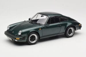 Porsche 911 Carrera Green Metallic Minichamps 1:18 100063022 Metāls
