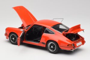Porsche 911 Carrera RS 2.7 Oranžs & Melnas Svītras AUTOart 1:18 78054 Metāls — attēls 5 no 8