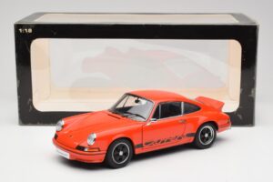 Porsche 911 Carrera RS 2.7 Oranžs & Melnas Svītras AUTOart 1:18 78054 Metāls — attēls 8 no 8