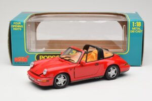 Porsche 911 Carrera Targa Sarkans Anson 1:18 3054 Metāls — attēls 8 no 8