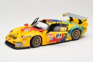 Porsche 911 GT1 #1 D. Rohr / R. Pilgrim / A. McNish 1997 UT Models 1:18 39724 Metāls — attēls 2 no 8