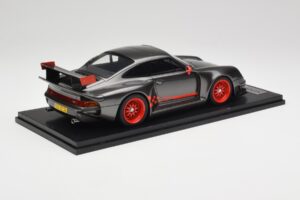 Porsche 911 993 Almeras GT1 Pelēks Kess 1:18 KE18004C Sveķi — attēls 2 no 6