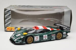 Porsche 911 GT1 #5 GT1 1997 Maisto 1:18 56055 Metāls — attēls 8 no 8