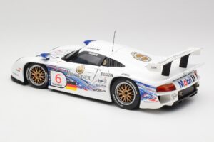 Porsche 911 GT1 #6 T. Boutsen / H-J. Stuck 1997 UT Models 1:18 39720 Metāls — attēls 7 no 8