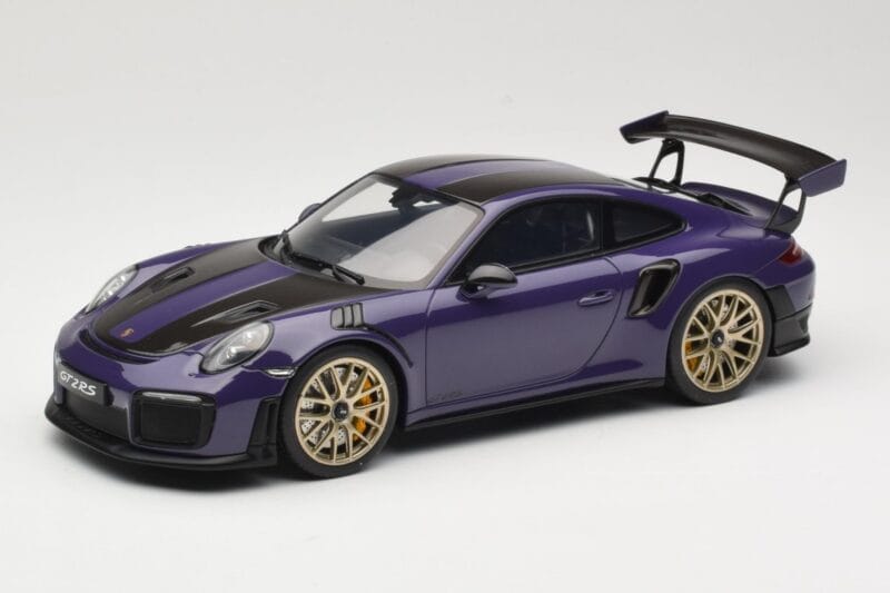 Porsche 911 GT2 RS 991.2 Ultraviolet GT Spirit 1:18 GT926 Sveķi