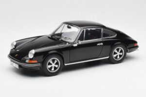 Porsche 911 S Melns Schuco 1:18 450047200 Metāls