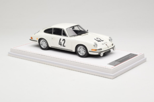Porsche 911 S #42 R. Buchet / H. Linge Auguste Veuillet 24 Hours of Le Mans Class Winner 1967 IVY 1:18 REMC006 Sveķi — attēls 4 no 6