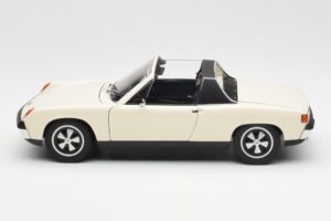 Porsche 914/6 Gaiša Ziloņkauls AUTOart 1:18 77933 Metāls — attēls 4 no 8