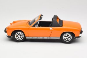 Porsche 914/6 Oranžs Revell 1:18 08864 Metāls — attēls 4 no 8