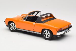 Porsche 914/6 Oranžs Revell 1:18 08864 Metāls — attēls 7 no 8