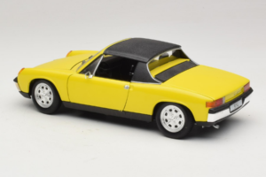 Porsche 914 Dzeltens Revell 1:18 8976 Metāls — attēls 7 no 8