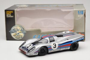 Porsche 917K #3 Martini V. Elford / G. van Lennep 12 Hours of Sebring Winner 1971 Eagles Race 1:18 905002 Metāls — attēls 6 no 6