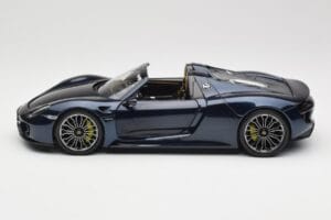 Porsche 918 Spyder Zils Metallic Minichamps 1:18 113062434 Metāls — attēls 4 no 8