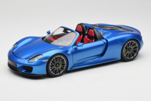 Porsche 918 Spyder Blue Metallic Minichamps 1:18 110062432 Metāls