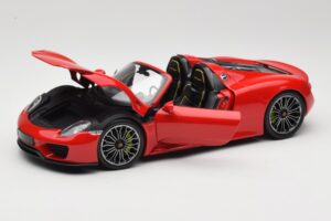 Porsche 918 Spyder Sarkans Minichamps 1:18 110062435 Metāls — attēls 2 no 8
