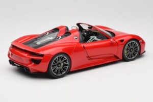 Porsche 918 Spyder Sarkans Minichamps 1:18 110062435 Metāls — attēls 3 no 8