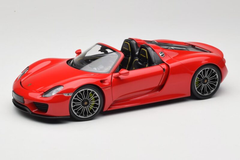 Porsche 918 Spyder Sarkans Minichamps 1:18 110062435 Metāls