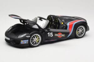Porsche 918 Spyder Weissach Package Matt Black With Martini Stripes Minichamps 1:18 110062445 Metāls — attēls 2 no 8