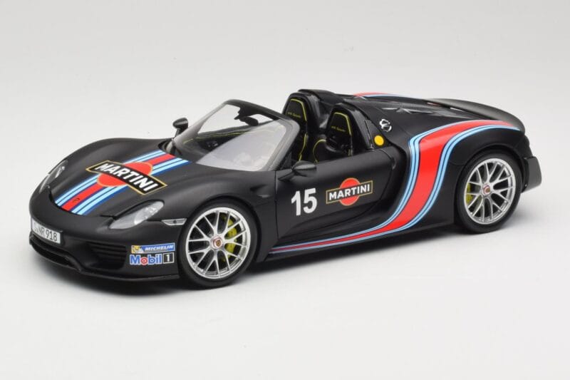 Porsche 918 Spyder Weissach Package Matt Black With Martini Stripes Minichamps 1:18 110062445 Metāls