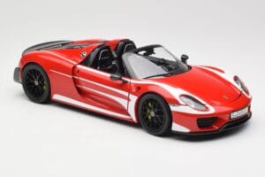Porsche 918 Spyder Weissach Package Sarkans & Baltas Svītras Minichamps 1:18 110062442 Metāls — attēls 7 no 9