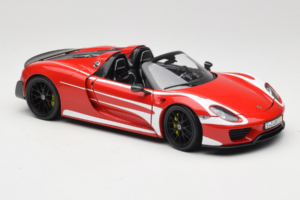 Porsche 918 Spyder Weissach Package Sarkani Balti Svītras Minichamps 1:18 110062442-O1 Metāls — attēls 6 no 8