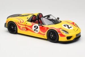 Porsche 918 Spyder Weissach Package Dzeltens Ar Svītrām Minichamps 1:18 110062446 Metāls — attēls 6 no 8
