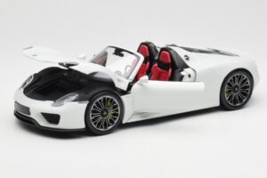 Porsche 918 Spyder Balts Minichamps 1:18 110062436 Metāls — attēls 2 no 8