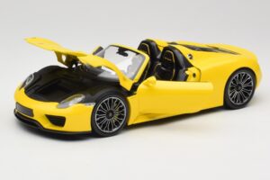 Porsche 918 Spyder Dzeltens Minichamps 1:18 110062434 Metāls — attēls 2 no 8