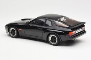 Porsche 924 Carrera GT Melns AUTOart 1:18 78001 Metāls — attēls 7 no 8