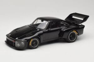 Porsche 935 Turbo Group 5 1976 Exoto 1:18 18101 Metāls