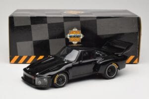 Porsche 935 Turbo Group 5 1976 Exoto 1:18 18101 Metāls — attēls 8 no 8