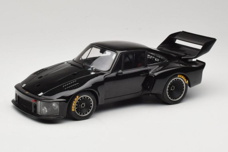 Porsche 935 Turbo Group 5 1976 Exoto 1:18 18101 Metāls