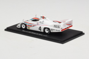 Porsche 936/77 #4 J. Barth / H. Haywood / J. Ickx Martini 24 Hours of Le Mans Winner 1977 Spark 1:43 43LM77 Sveķi — attēls 3 no 4