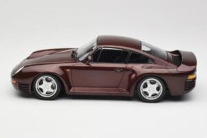 Porsche 959 Dark Red Metallic Minichamps 1:18 155066204 Metāls — attēls 5 no 6