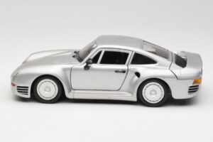 Porsche 959 Sudrabs Tonka 1:18 2221 Metāls — attēls 4 no 8