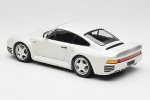 Porsche 959 White Metallic Minichamps 1:18 155066206 Metāls — attēls 5 no 6