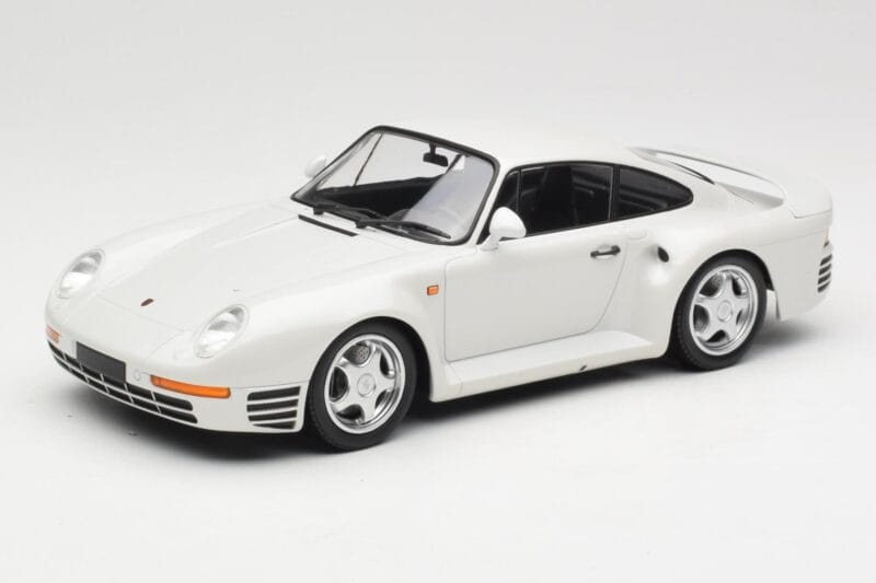 Porsche 959 White Metallic Minichamps 1:18 155066206 Metāls